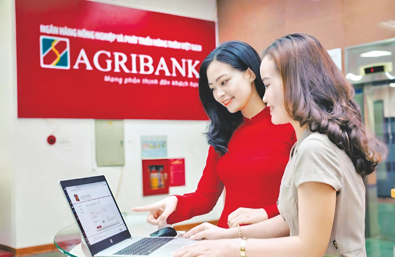 Đồng phục ngân hàng Agribank