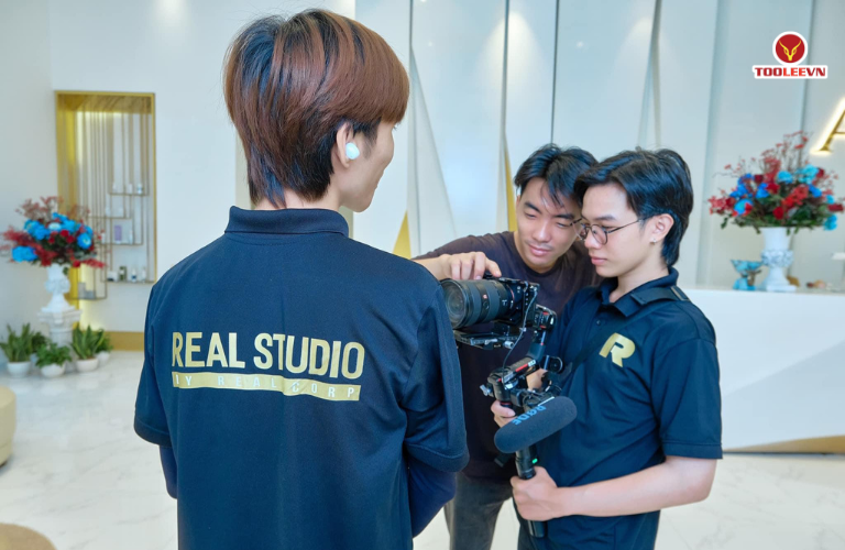 Tiêu chí lựa chọn áo đồng phục studio